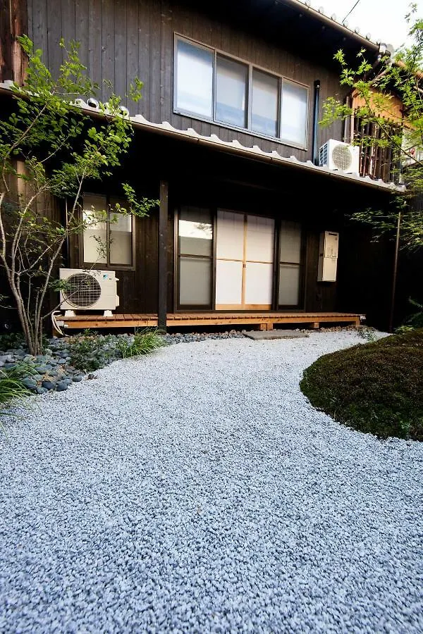 京都市 鈴 平安大宮ヴィラ 0*,  日本